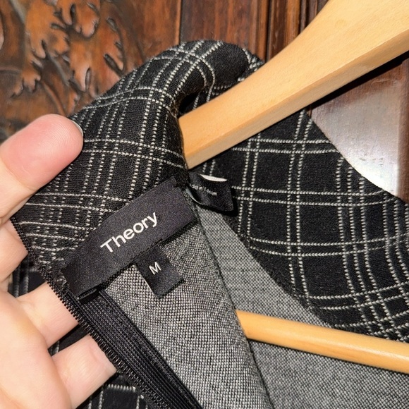 Theory tunic mock neck sleeveless sash belted waist stretch medium - Picture 7 of 7